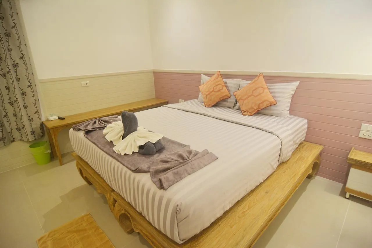 My Home Lantawadee Resort Ko Lanta 3*,  Thailandia
