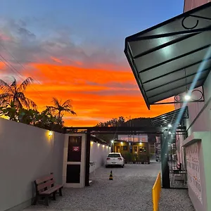  Pensión Residencial Paraíso Brasil